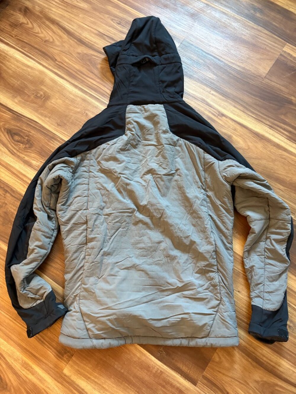 Men's Outdoor Research Lodestar Jacket - Picture 3 of 8